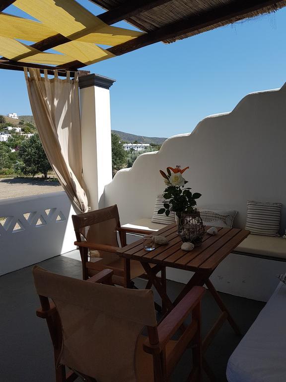 Theo'S Vacation Home Skyros Zewnętrze zdjęcie