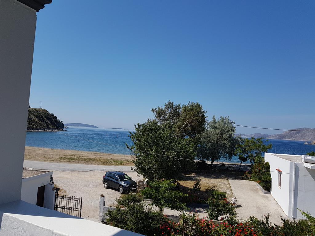 Theo'S Vacation Home Skyros Zewnętrze zdjęcie